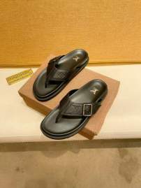 Picture of Louis Vuitton Slippers _SKULVsz38-44jyh0541826
